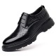 New summer sandals, men's hollow Business casual men's shoes, genuine leather, soft-soled, breathable, outdoor-inspired shoes.