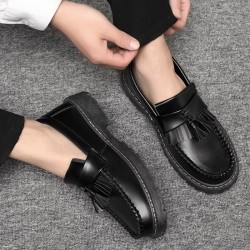 Spring/Summer shiny leather slip-on shoes, trendy and versatile slip-on shoes, men's casual shoes, plus-size men's shoes.