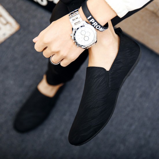 Cross-border spring and summer men's moccasins, trendy Korean-style slip-on loafers, large sizes for young men Cross-border spring and summer men's moccasins, trendy Korean-style slip-on loafers, large sizes for young men