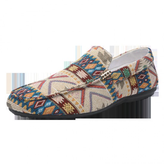 Summer breathable loafers, men's slip-on casual soft-soled cloth shoes, trendy and versatile for young men, foreign trade.