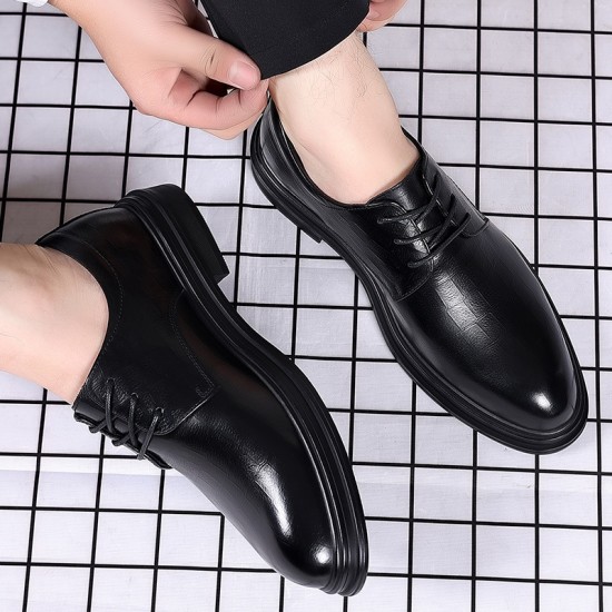 Men's business formal leather shoes, genuine leather pointed-toe, breathable, casual black soft sole, groom's wedding shoes. Men's business formal leather shoes, genuine leather pointed-toe, breathable, casual black soft sole, groom's wedding shoes.