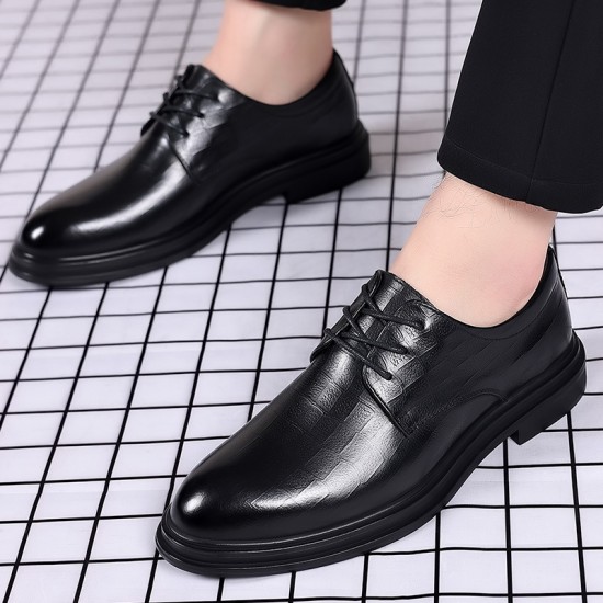Men's business formal leather shoes, genuine leather pointed-toe, breathable, casual black soft sole, groom's wedding shoes. Men's business formal leather shoes, genuine leather pointed-toe, breathable, casual black soft sole, groom's wedding shoes.