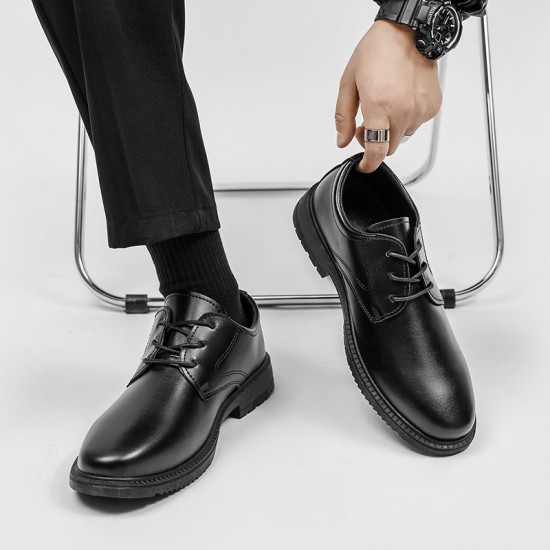 Summer men's black business and formal leather shoes, British work shoes, black soft-soled suit, groom's wedding shoes.