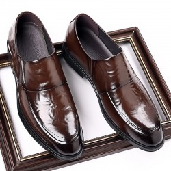 Best-selling men's leather shoes, Korean-style, trendy wedding shoes, genuine leather. Korean-style live-streaming Taobao men's top-grain cowhide slip-on shoes