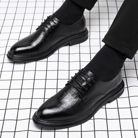 Cross-border shipping of business formal leather shoes, men's pointed-toe shoes, casual British soft leather suits for grooms and weddings.