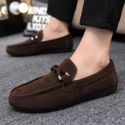 Cross-border delivery of spring and summer men's slip-on shoes, casual, breathable, lazy, trendy, versatile work cloth shoes.