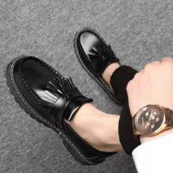 Spring/Summer shiny leather slip-on shoes, trendy and versatile slip-on shoes, men's casual shoes, plus-size men's shoes.