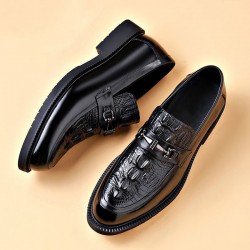 2025 Spring new men's leather shoes, genuine leather business formal thick-soled casual shoes, slip-on driving loafers.