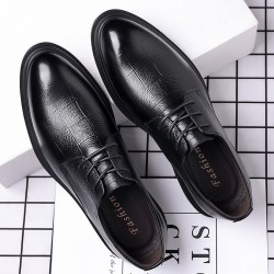 Men's business formal leather shoes, genuine leather pointed-toe, breathable, casual black soft sole, groom's wedding shoes.