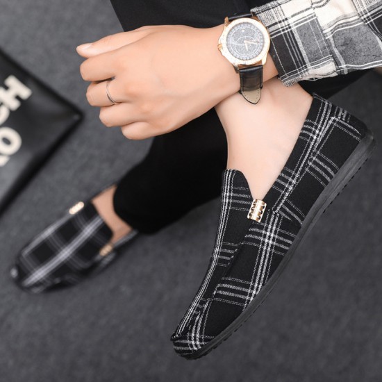 Spring/Summer trendy loafers, men's slip-on shoes, breathable, slip-on shoes, casual slip-ons. Men's large-size shoes for export (46) Spring/Summer trendy loafers, men's slip-on shoes, breathable, slip-on shoes, casual slip-ons. Men's large-size shoes for export (46)